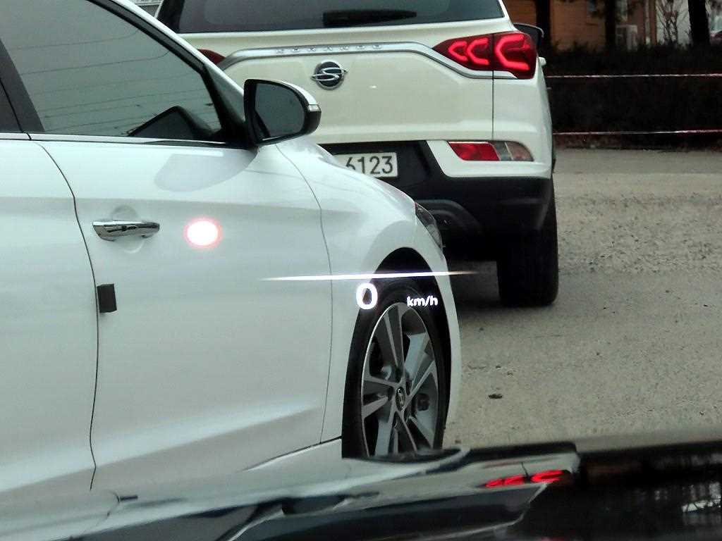 Genesis G90 - Vista 10