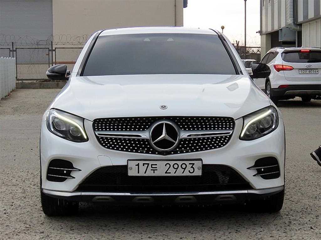 Mercedes Benz GLC Class 2018 Blanco - Importación desde Corea - HF Imports Iquique - Foto 1