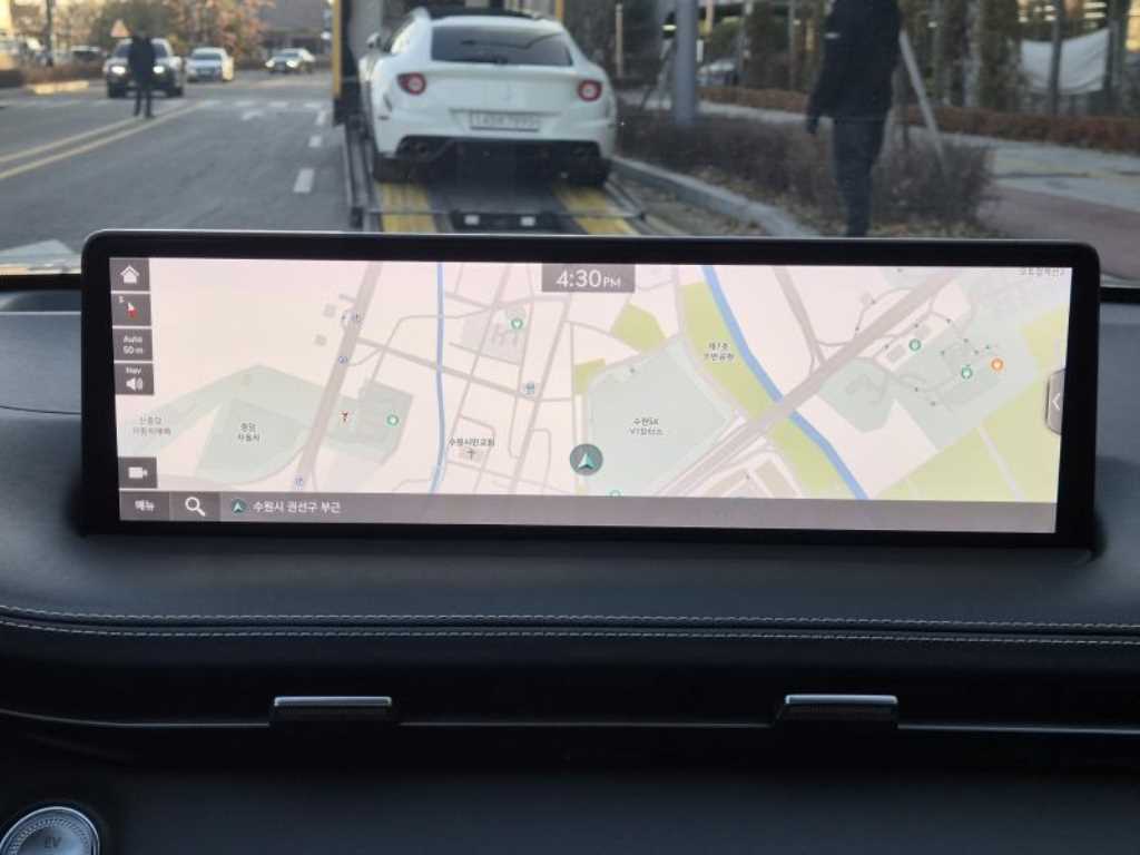 Genesis GV70 2022 Blanco - Importación desde Corea - HF Imports Iquique - Foto 17