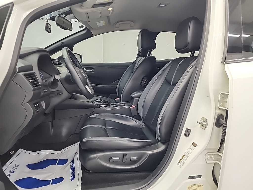 Nissan Leaf - Vista 11