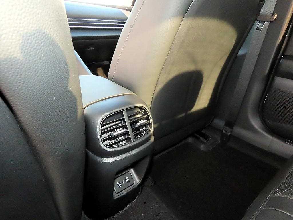 HYUNDAI Avante 2026 Blanco - Importación desde Corea - HF Imports Iquique - Foto 17