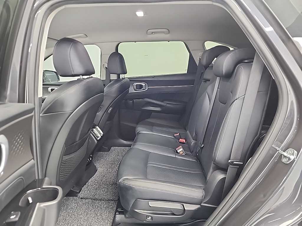 KIA Sorento - Vista 12