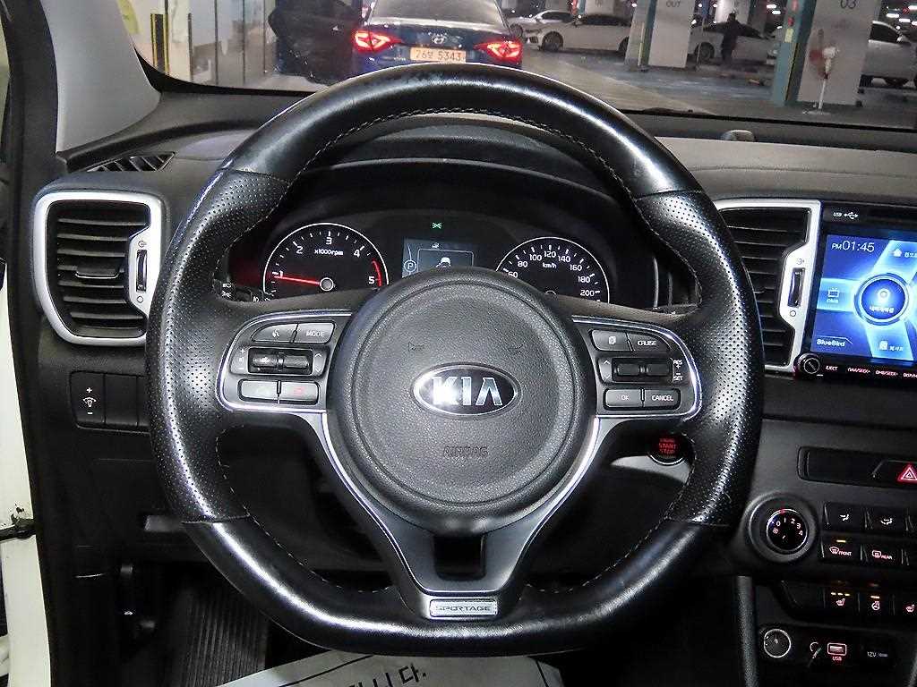 KIA Sportage - Vista 8