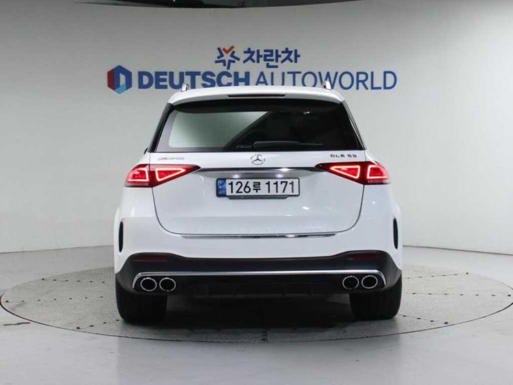 Mercedes Benz GLE Class - Vista 4