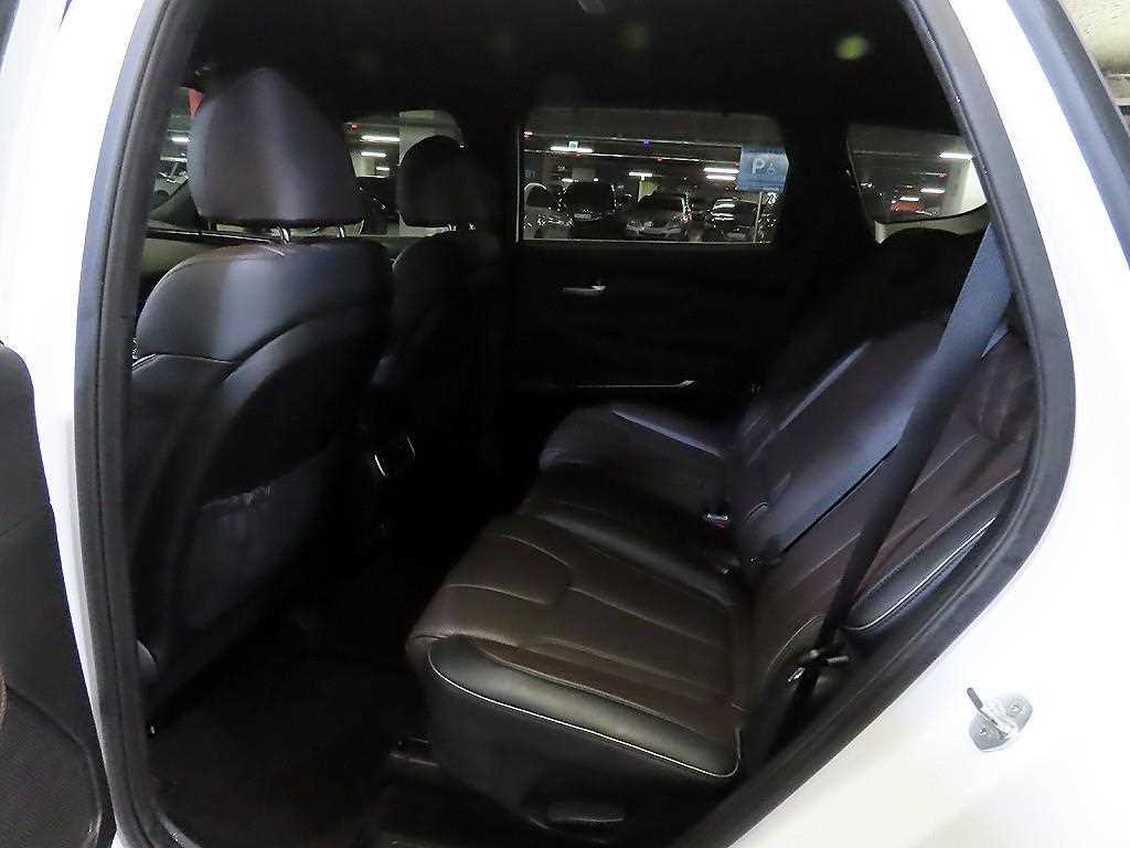 HYUNDAI Santa Fe - Vista 7