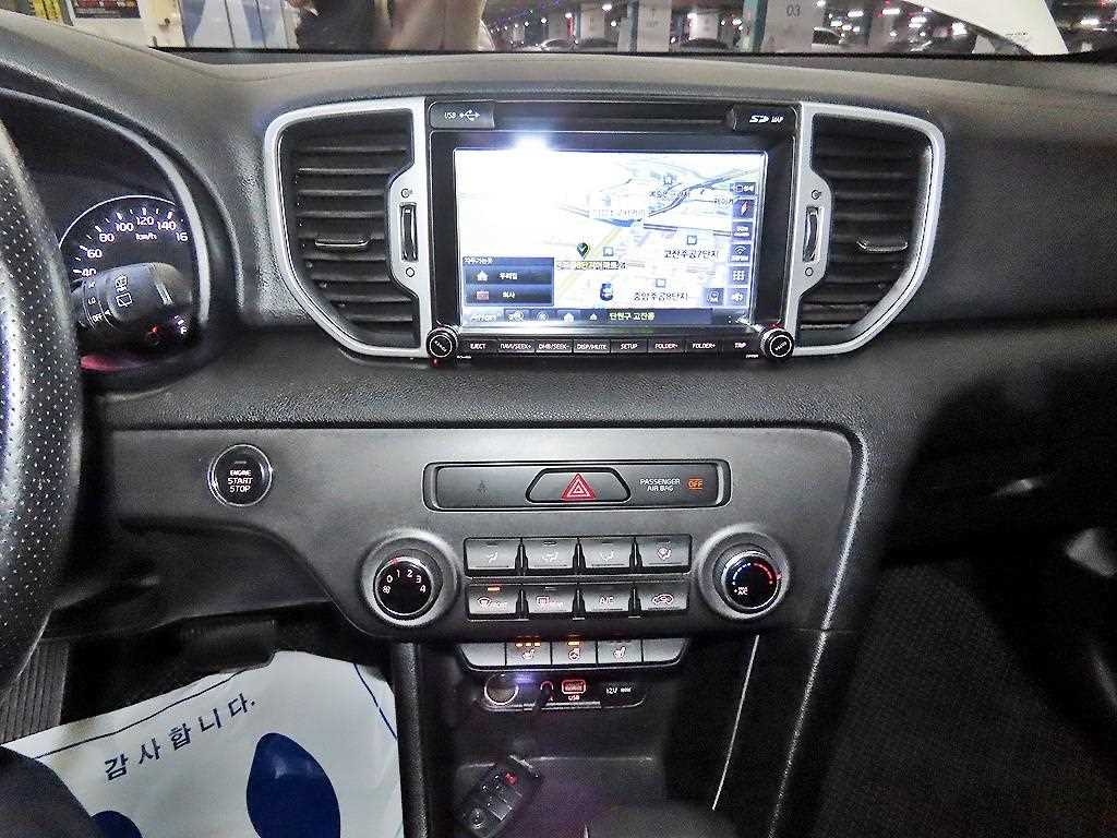 KIA Sportage - Vista 11