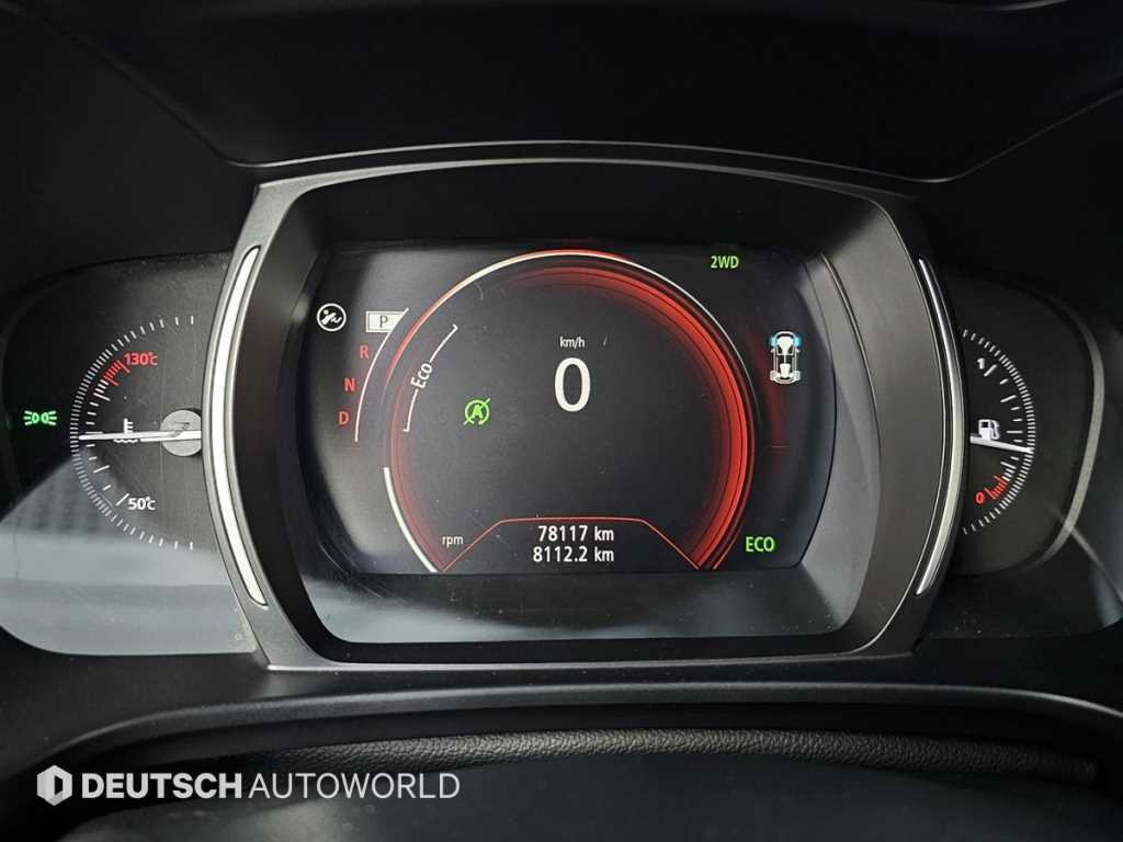 SAMSUNG QM6 - Vista 8