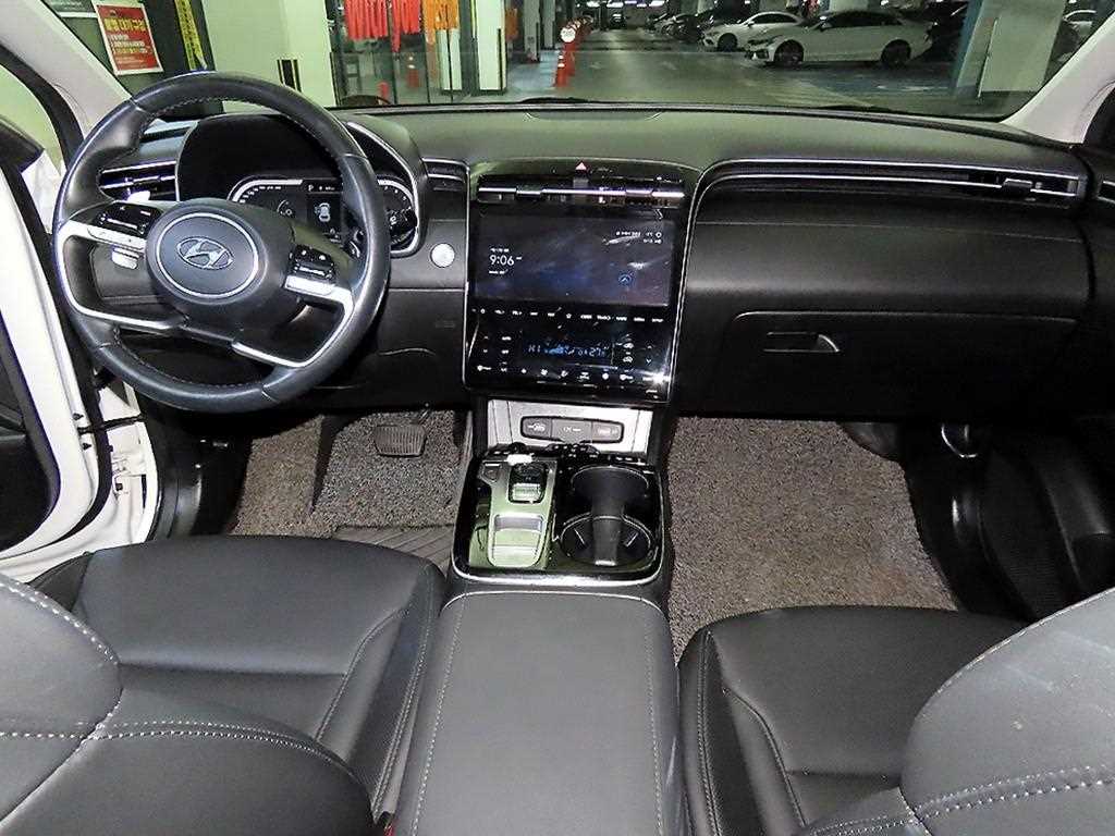 HYUNDAI Tucson - Vista 10