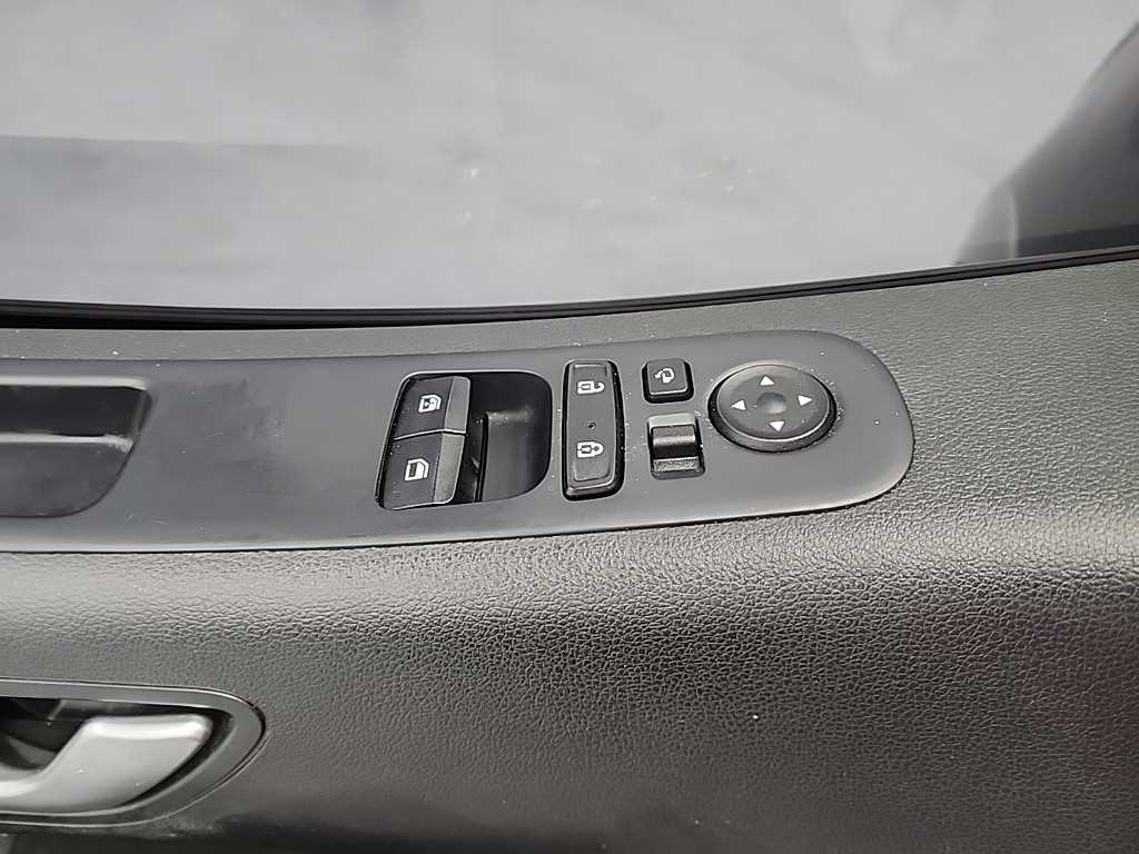 HYUNDAI Staria 2023 Gris - Importación desde Corea - HF Imports Iquique - Foto 14