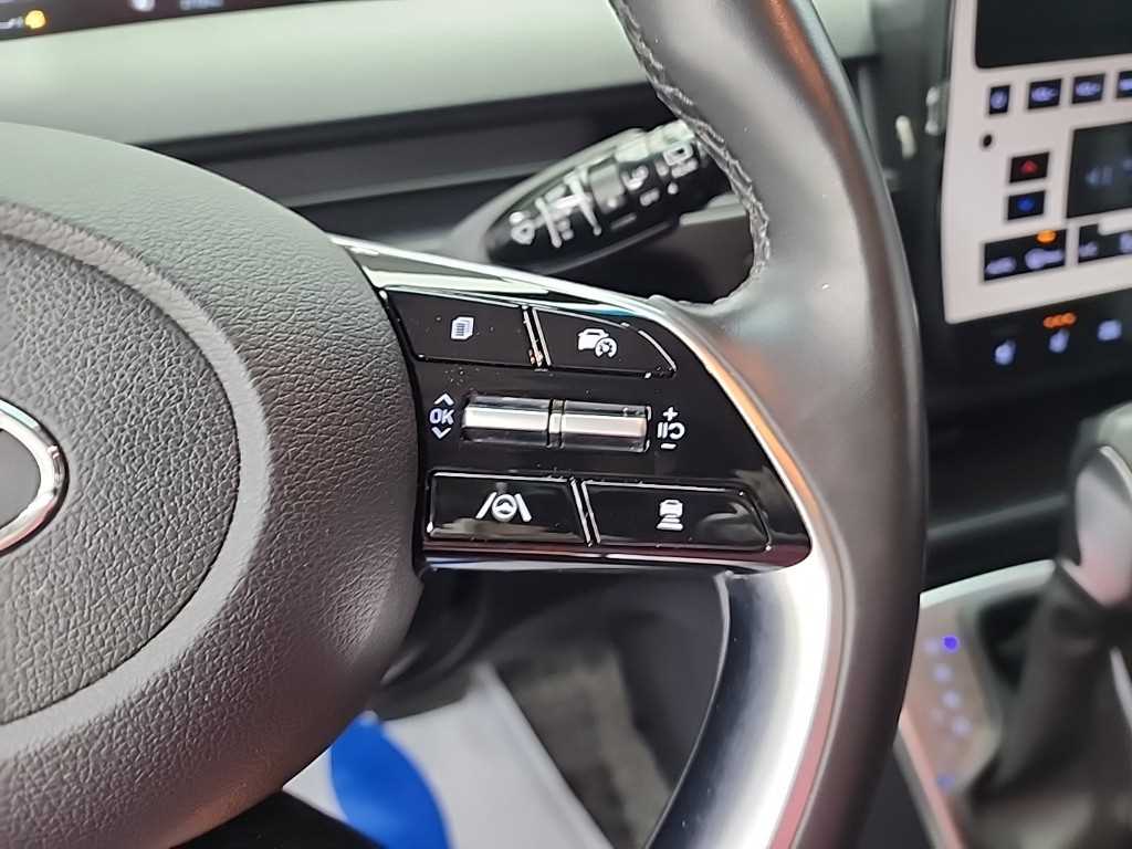 HYUNDAI Staria 2023 Gris - Importación desde Corea - HF Imports Iquique - Foto 17