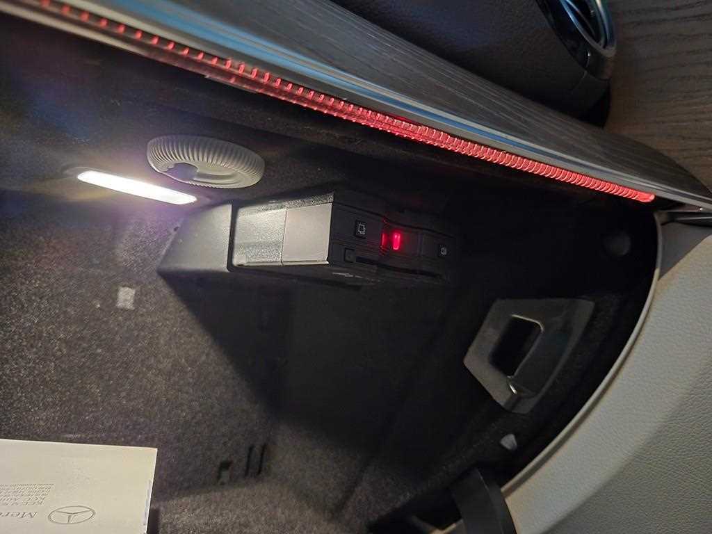 Mercedes Benz E class 2020 Negro - Importación desde Corea - HF Imports Iquique - Foto 16