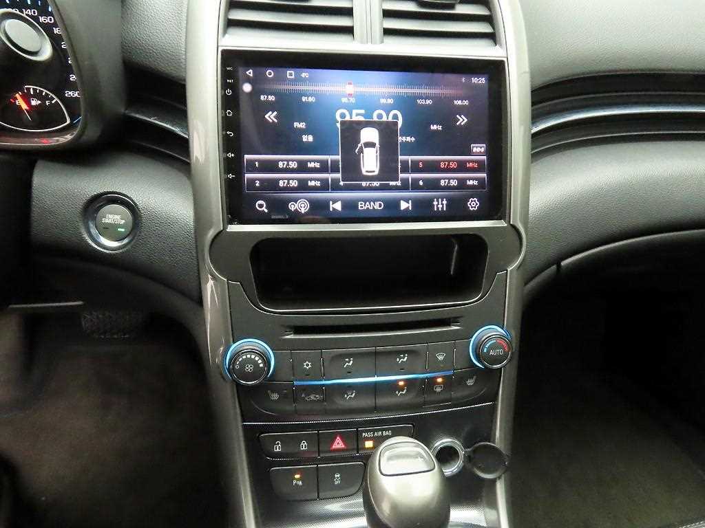 Chevrolet Malibu - Vista 10