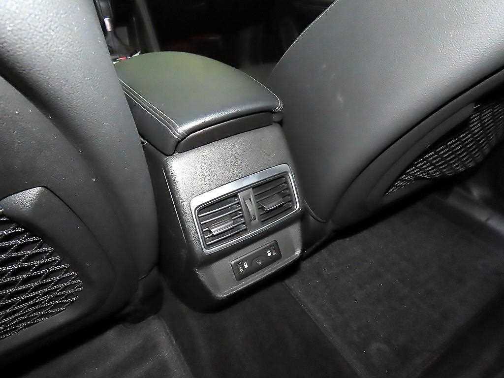 SAMSUNG QM6 2022 Blanco - Importación desde Corea - HF Imports Iquique - Foto 16