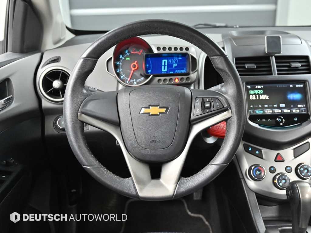 Chevrolet Abeo 2013 Blanco - Importación desde Corea - HF Imports Iquique - Foto 13