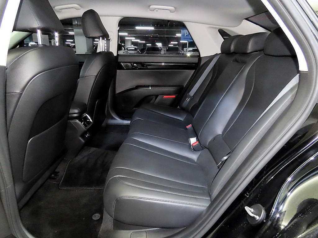 HYUNDAI Grandeur - Vista 7