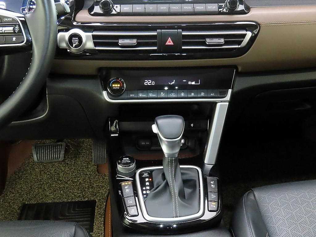 KIA Seltos - Vista 11