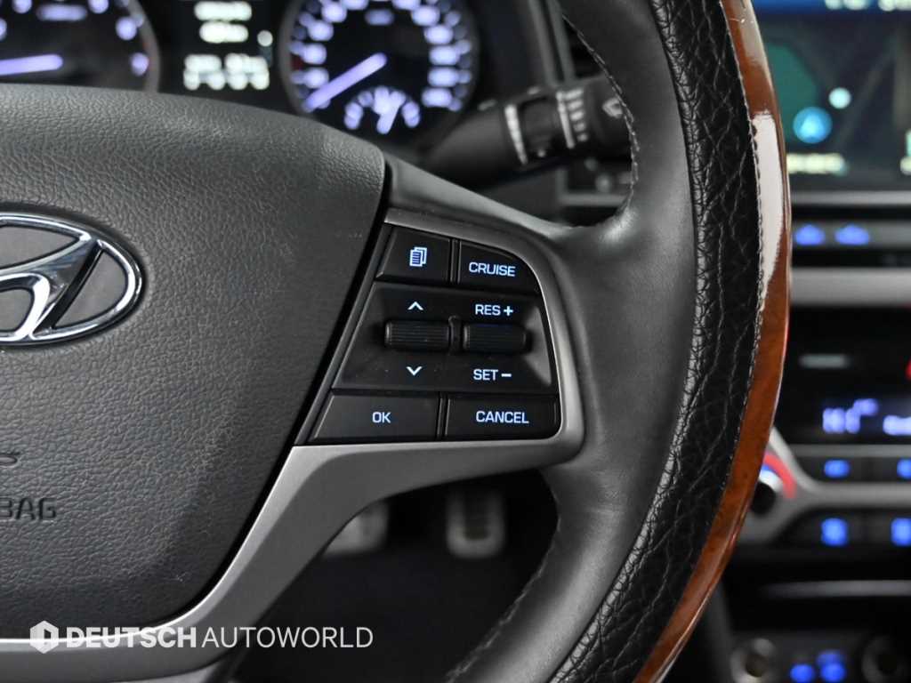 HYUNDAI Avante 2016 Gris - Importación desde Corea - HF Imports Iquique - Foto 18