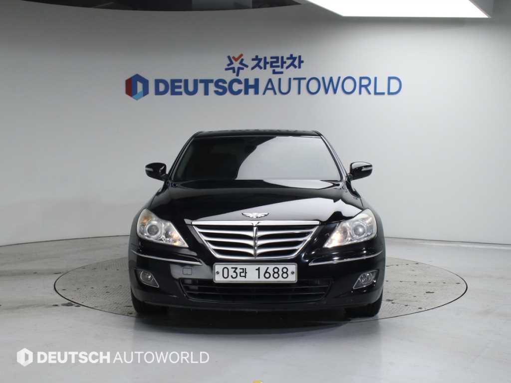 HYUNDAI Genesis - Vista 3