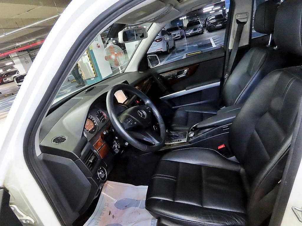 Mercedes Benz GLK Class - Vista 6