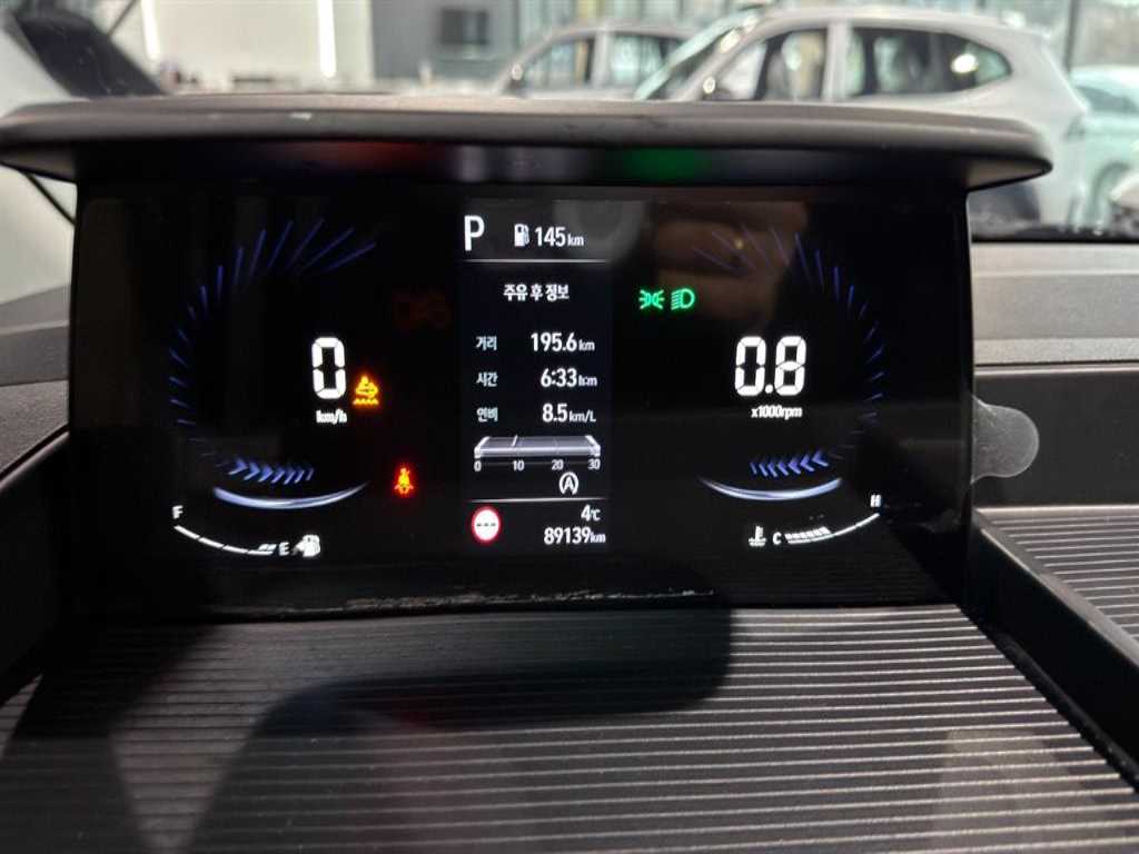 HYUNDAI Staria - Vista 7