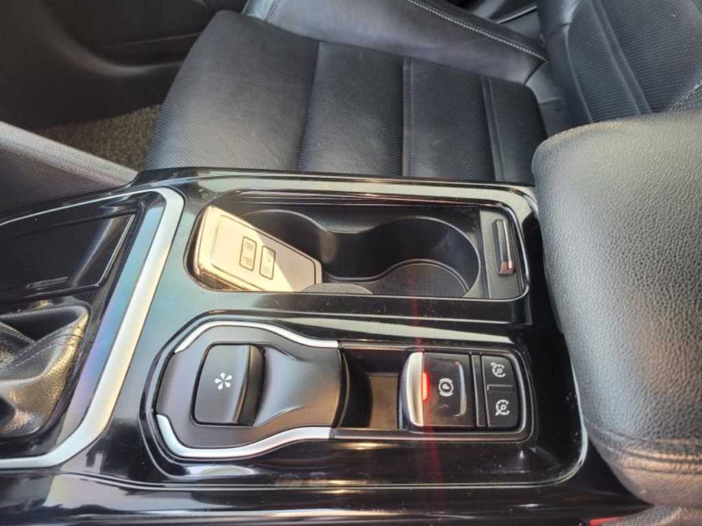 SAMSUNG SM6 - Vista 11