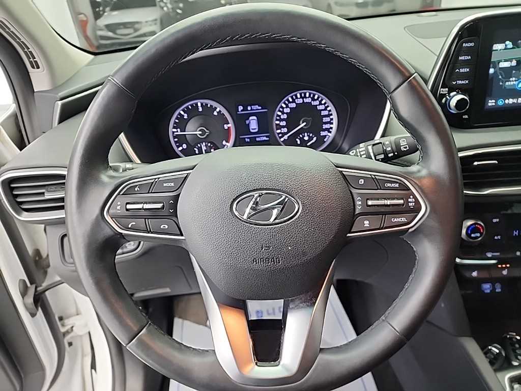 HYUNDAI Santa Fe - Vista 9