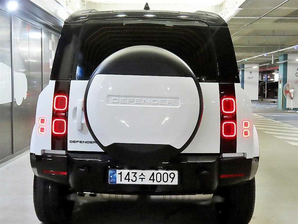 Land Rover Defender - Vista 5