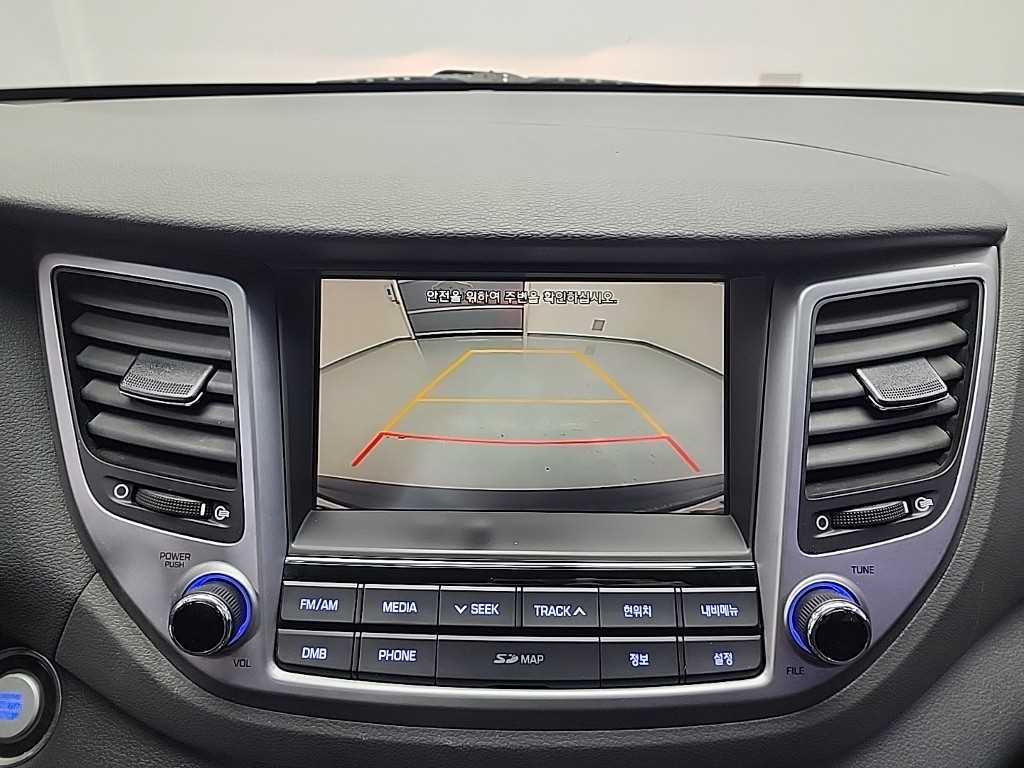 HYUNDAI Tucson 2017 Gris - Importación desde Corea - HF Imports Iquique - Foto 16