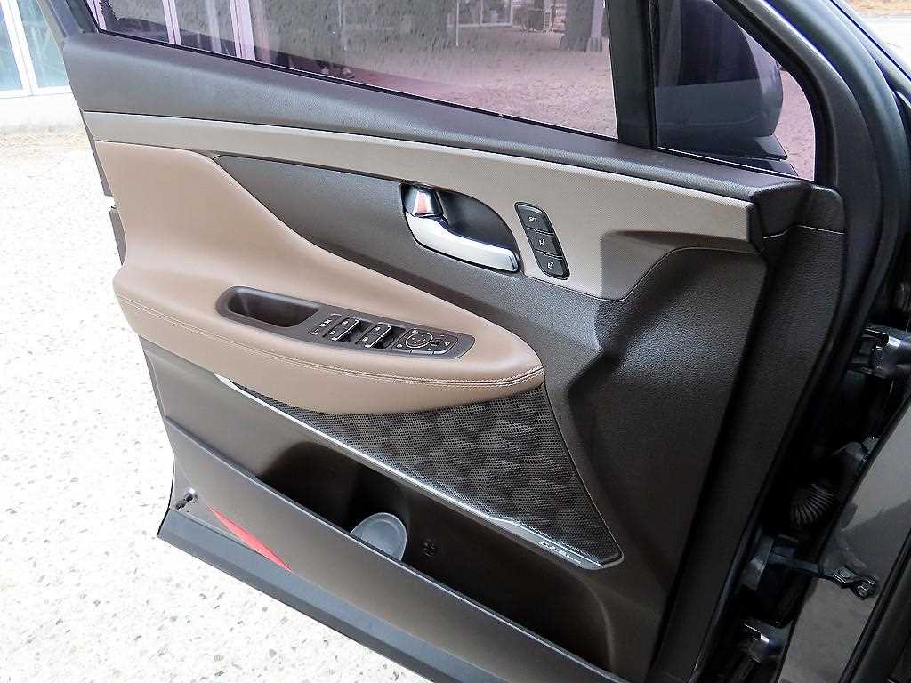 HYUNDAI Santa Fe - Vista 11