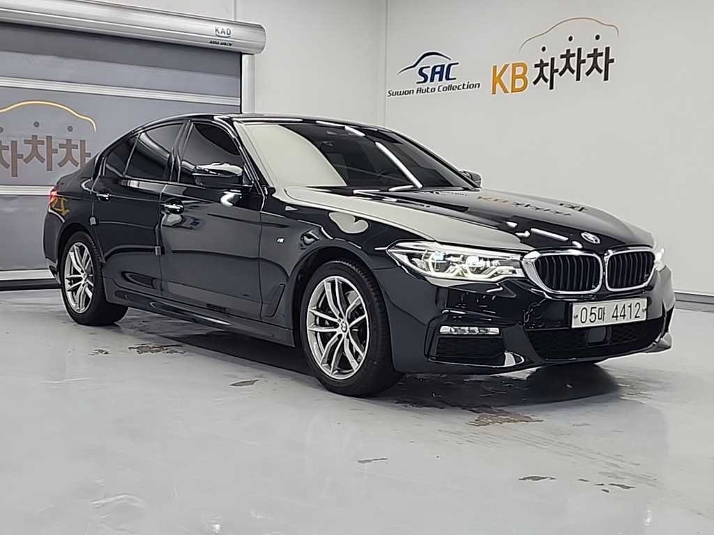 BMW 5 Series - Vista 4