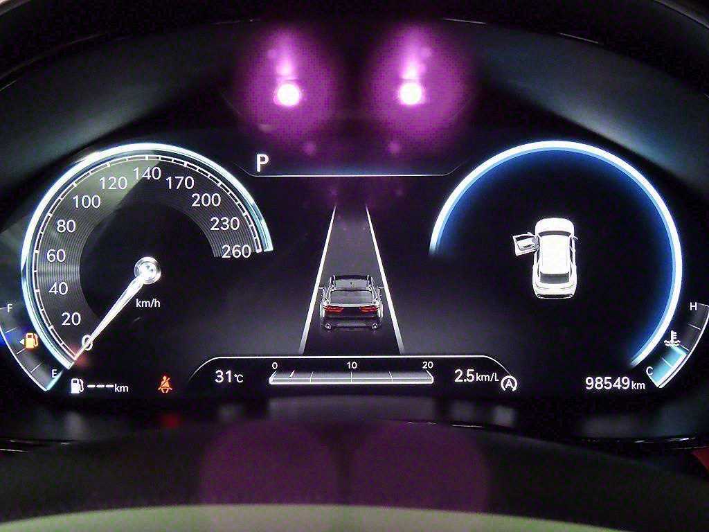 Genesis GV70 - Vista 9