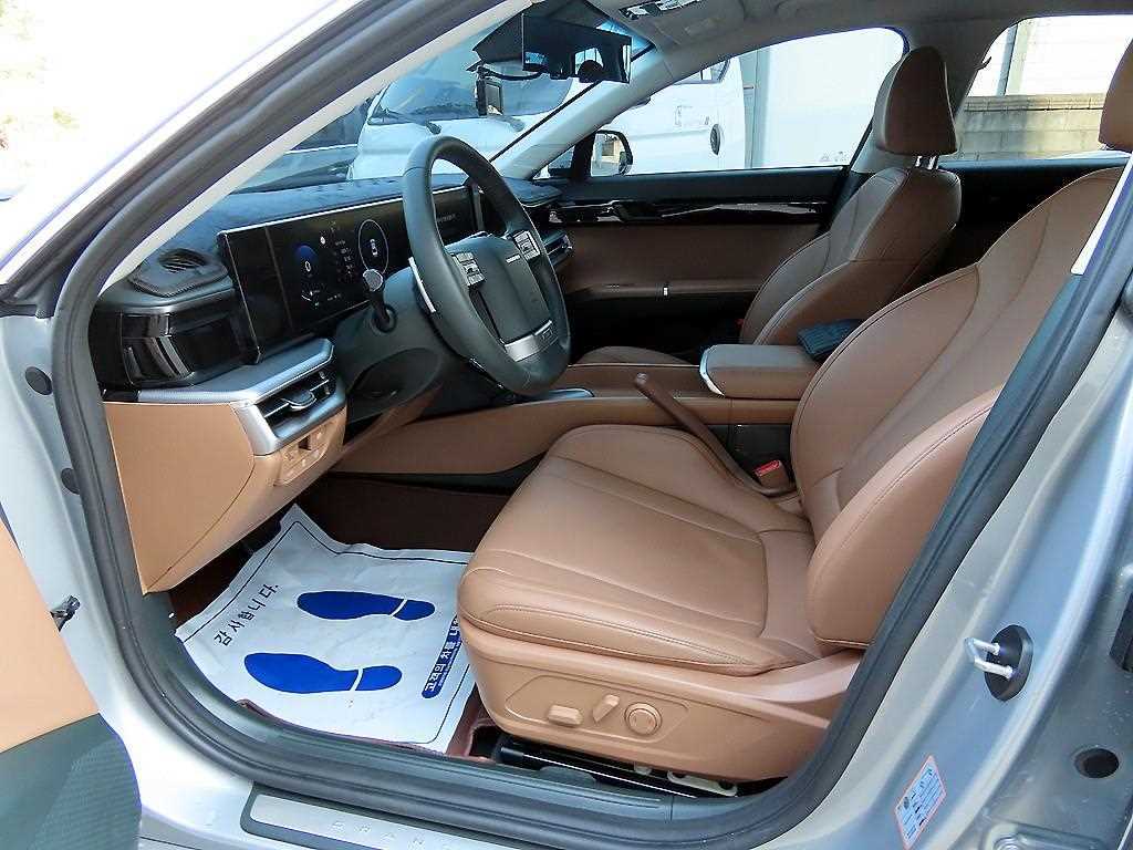 HYUNDAI Grandeur - Vista 5
