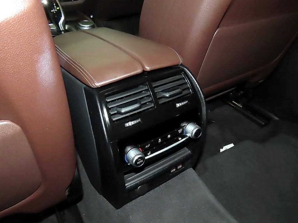 BMW Gran Turismo 2022 Negro - Importación desde Corea - HF Imports Iquique - Foto 15