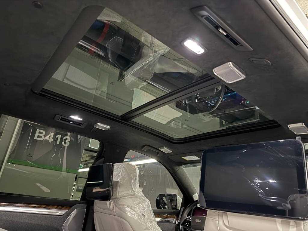 Cadillac Escalade 2025 Blanco - Importación desde Corea - HF Imports Iquique - Foto 18