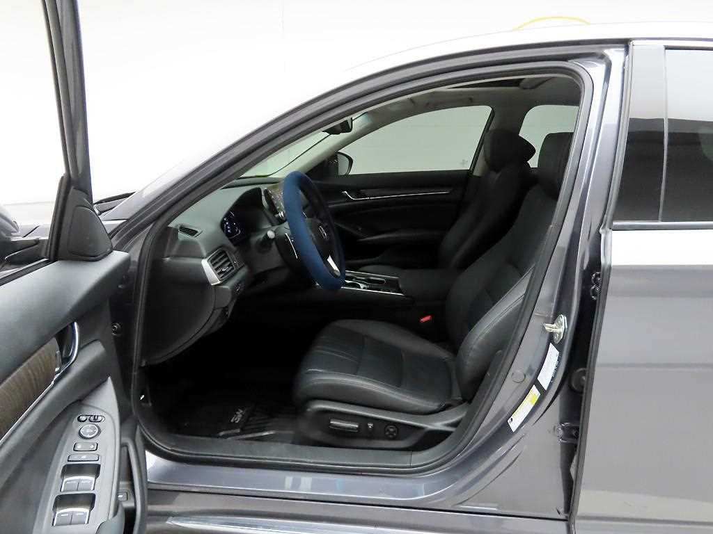 Honda Accord - Vista 12