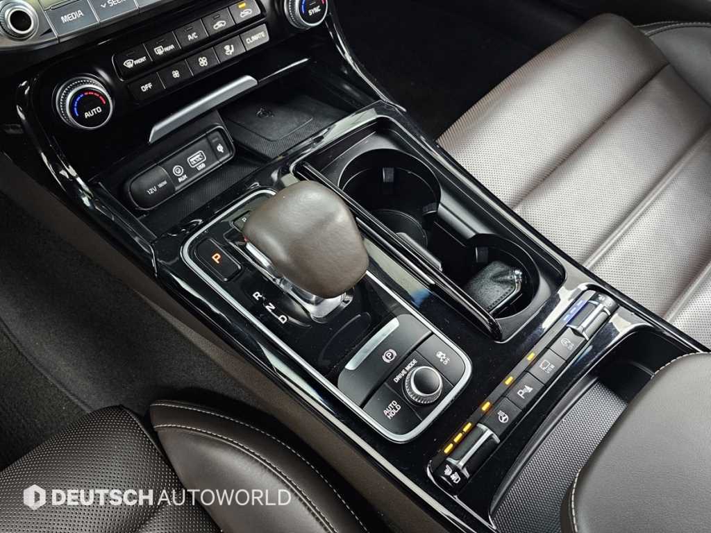 KIA Stinger 2018 Blanco - Importación desde Corea - HF Imports Iquique - Foto 17