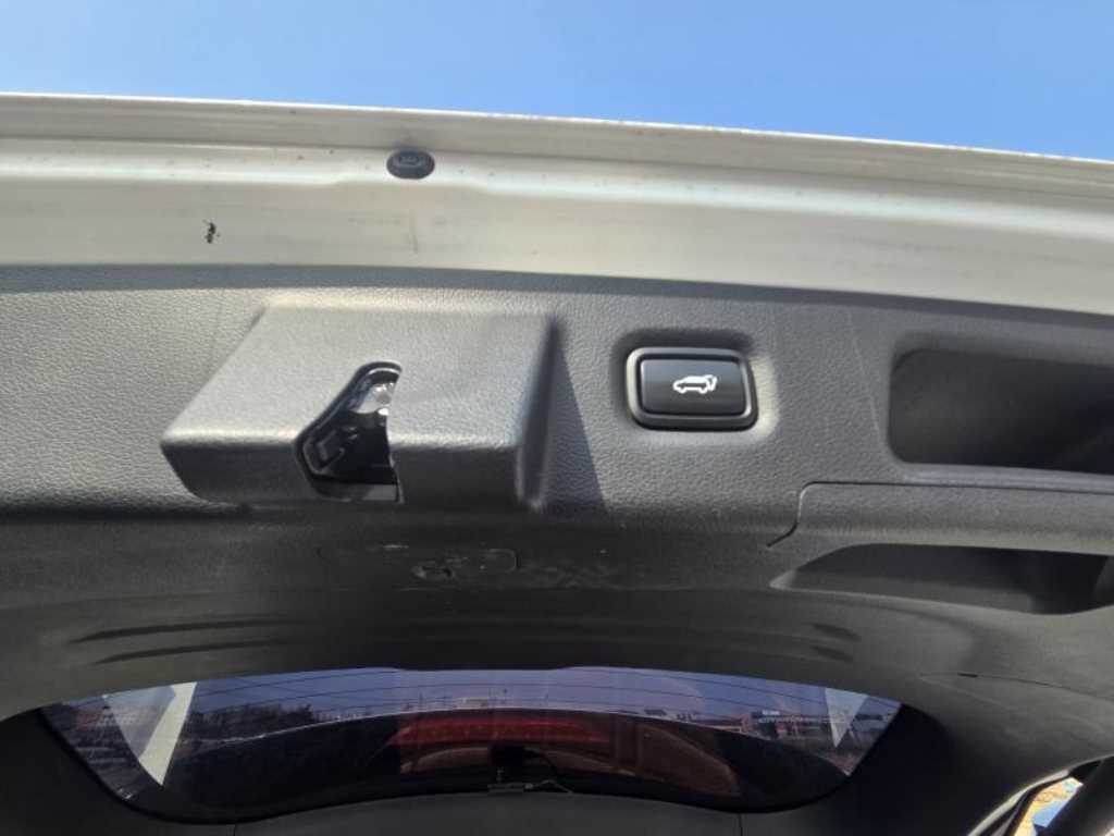 HYUNDAI Santa Fe - Vista 10