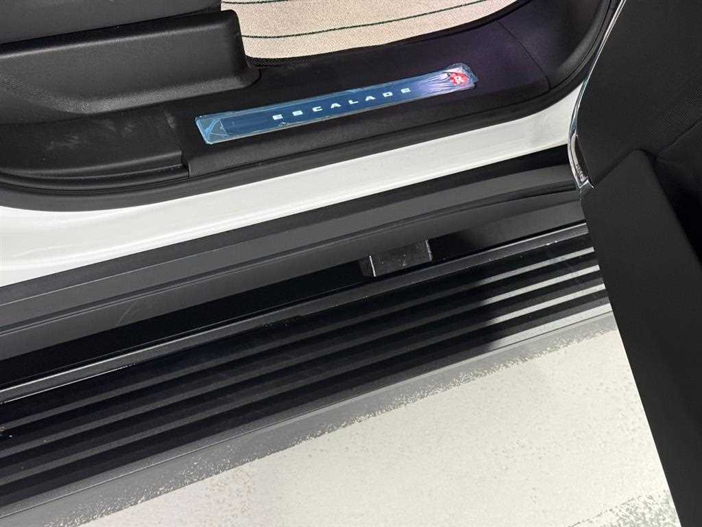 Cadillac Escalade 2025 Blanco - Importación desde Corea - HF Imports Iquique - Foto 19