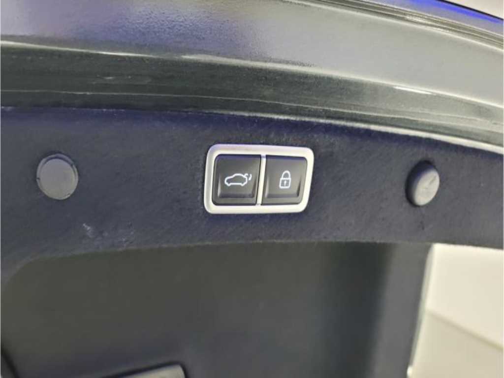 HYUNDAI Grandeur - Vista 8