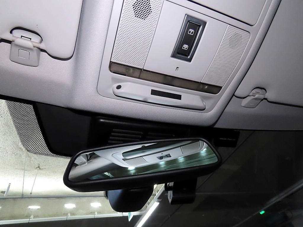 Land Rover Discovery Sports 2016 Blanco - Importación desde Corea - HF Imports Iquique - Foto 14