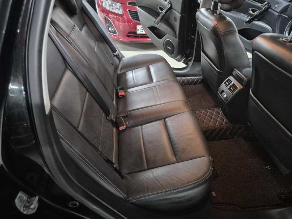 SAMSUNG SM7 - Vista 8