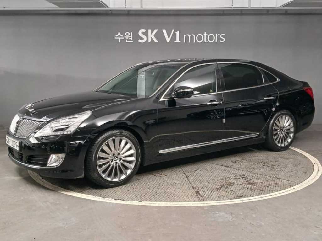 HYUNDAI Equus - Vista 4