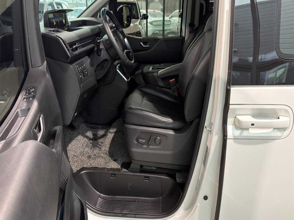 HYUNDAI Staria 2023 Blanco - Importación desde Corea - HF Imports Iquique - Foto 13
