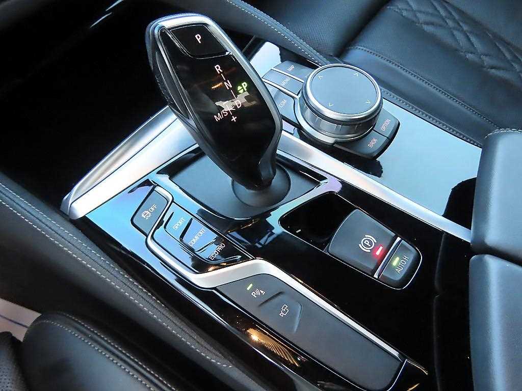 BMW 5 Series - Vista 11