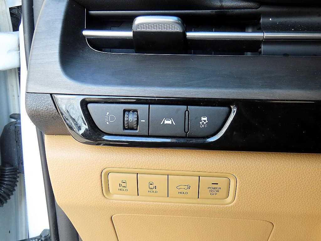 KIA Carnival 2023 Blanco - Importación desde Corea - HF Imports Iquique - Foto 13