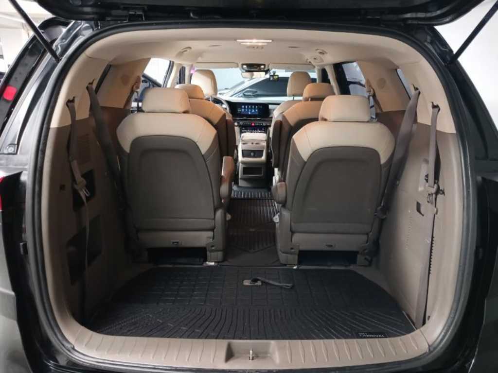 KIA Carnival 2022 Negro - Importación desde Corea - HF Imports Iquique - Foto 18
