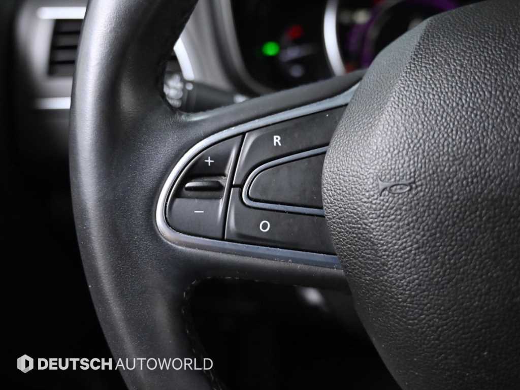 SAMSUNG QM6 2022 Blanco - Importación desde Corea - HF Imports Iquique - Foto 18