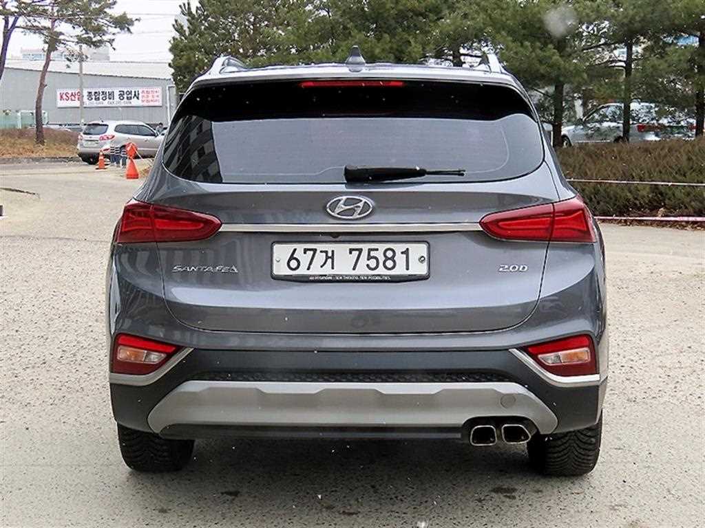 HYUNDAI Santa Fe - Vista 4