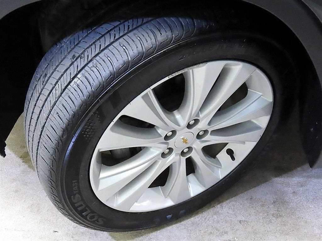 Chevrolet Trax 2018 Gris - Importación desde Corea - HF Imports Iquique - Foto 19