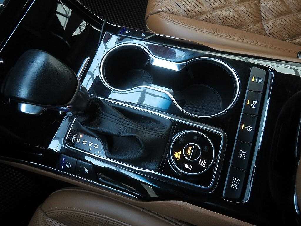 KIA Mohave - Vista 12